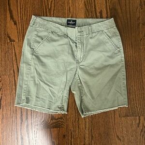 American Eagle Bermuda shorts